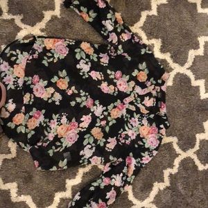 Floral top